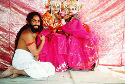 Sri Balak Yogeshwar Maharj with Raslila Thakur Ji